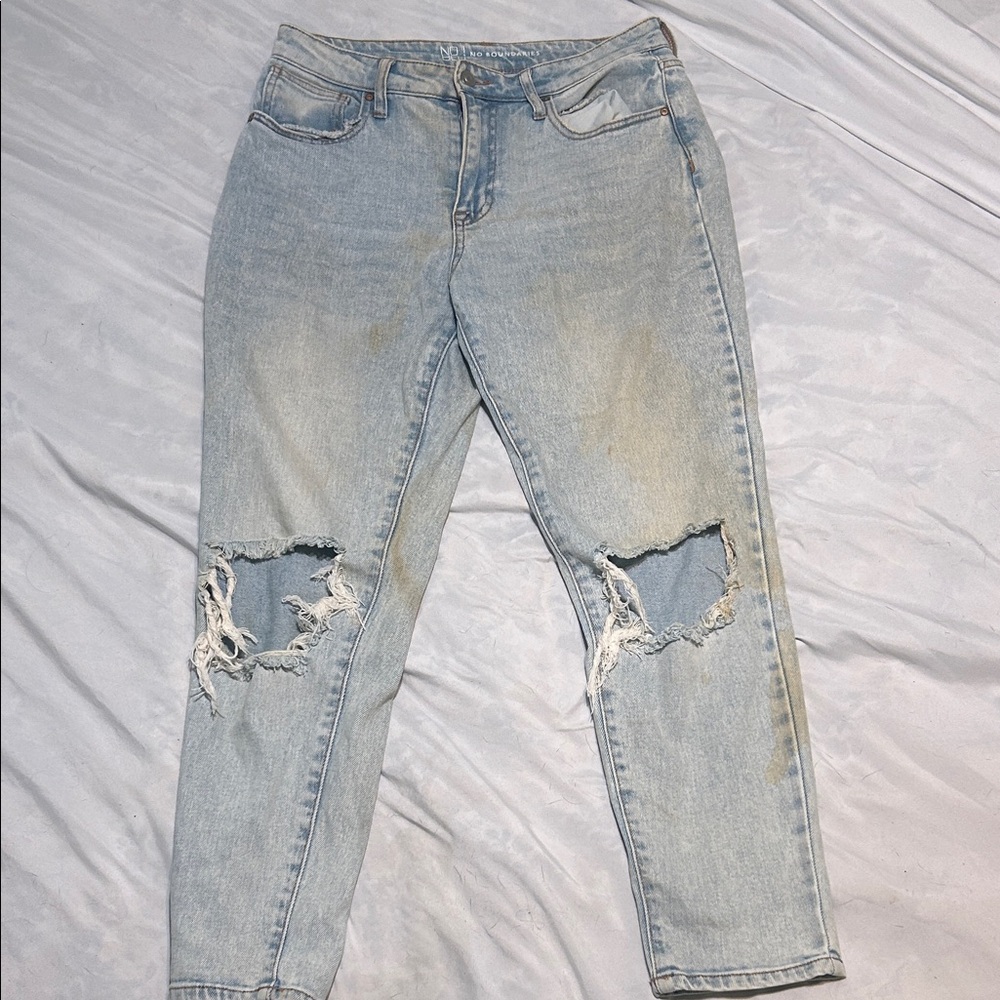 No Boundaries Light Blue Ripped Ankle Jeans